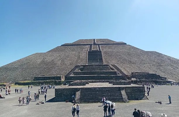 Teotihuacan pyramid